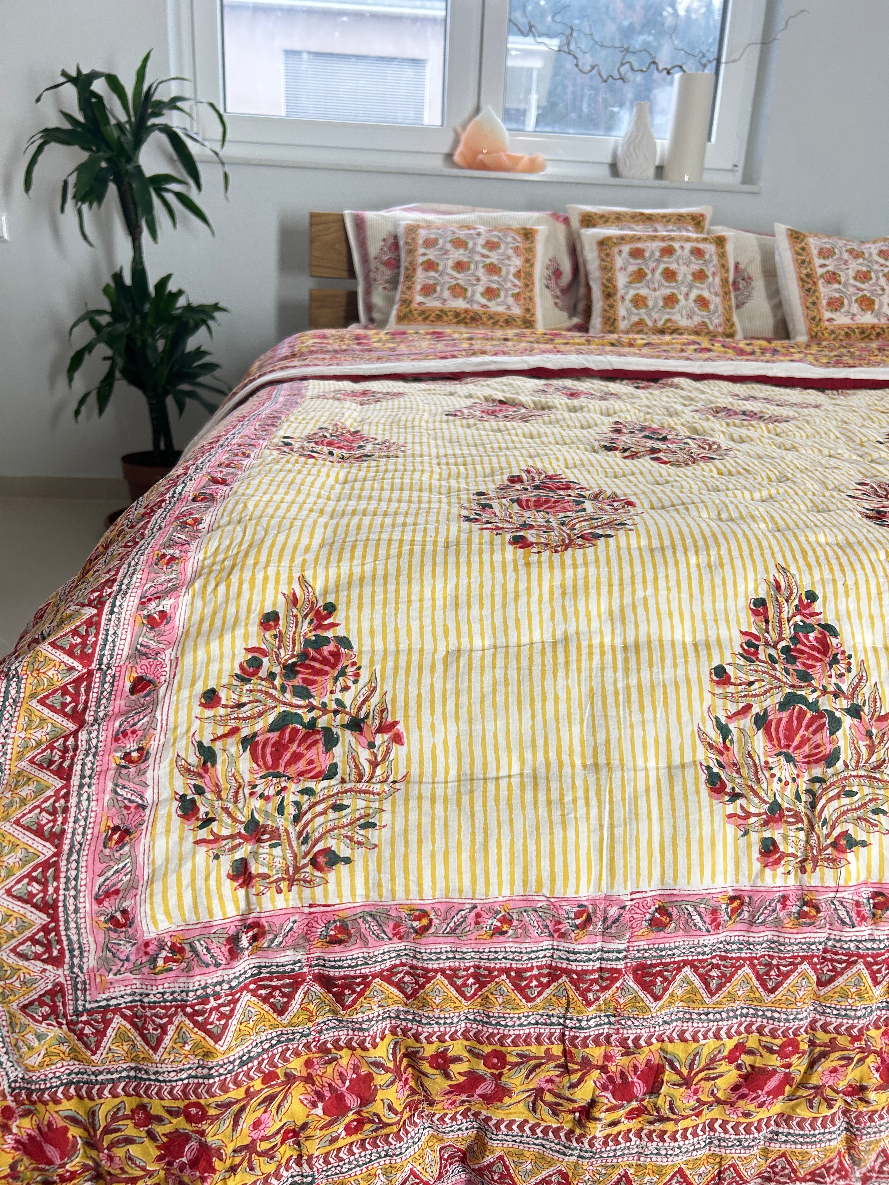 Handbedruckte Wendesteppdecke (Doppelbett)