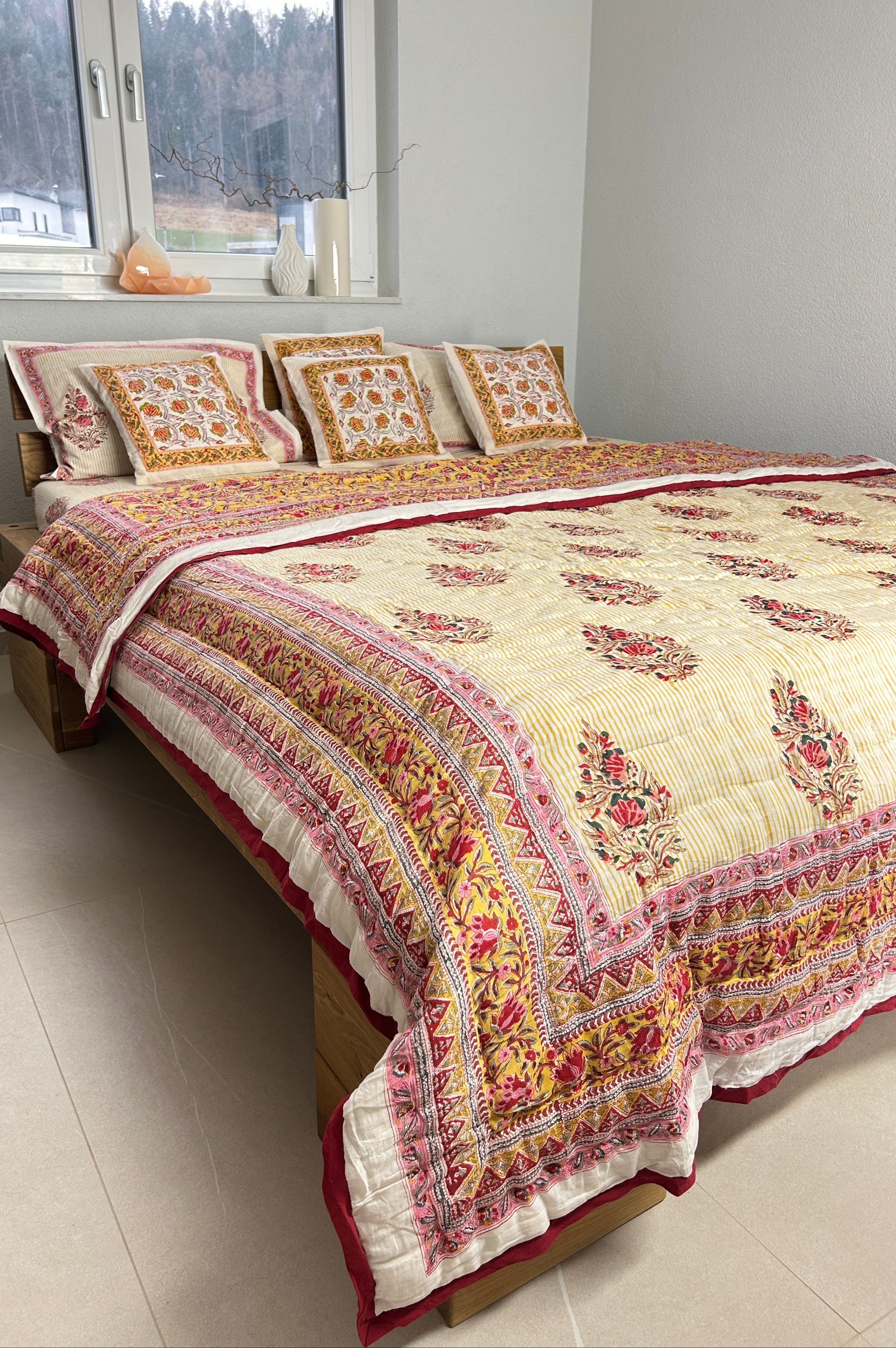 Hand Block Printed Reversible Quilt (Double Bed)
