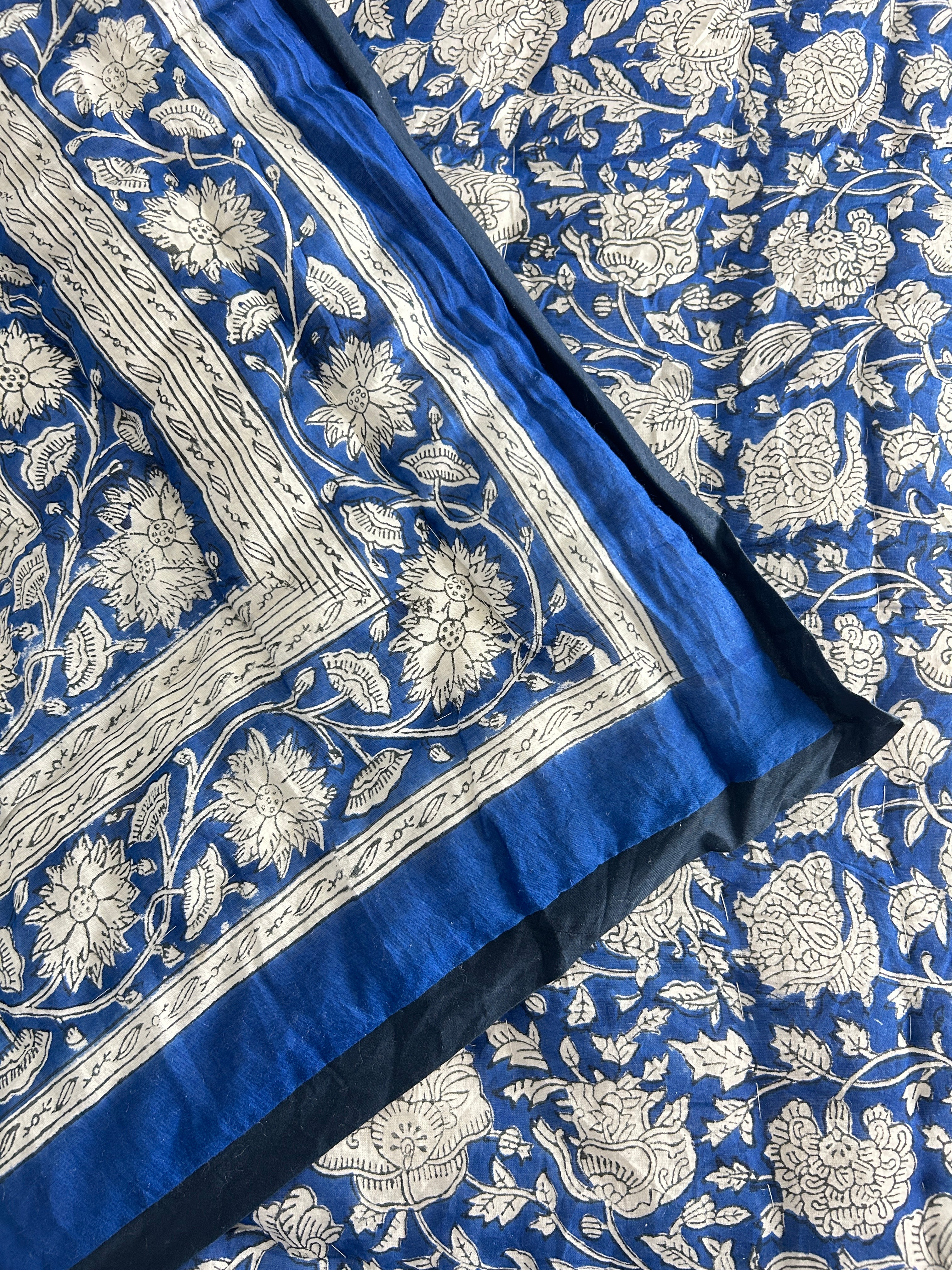 Handgeblockte Jaipuri-Steppdecke (Doppelbett) – Indigoblau