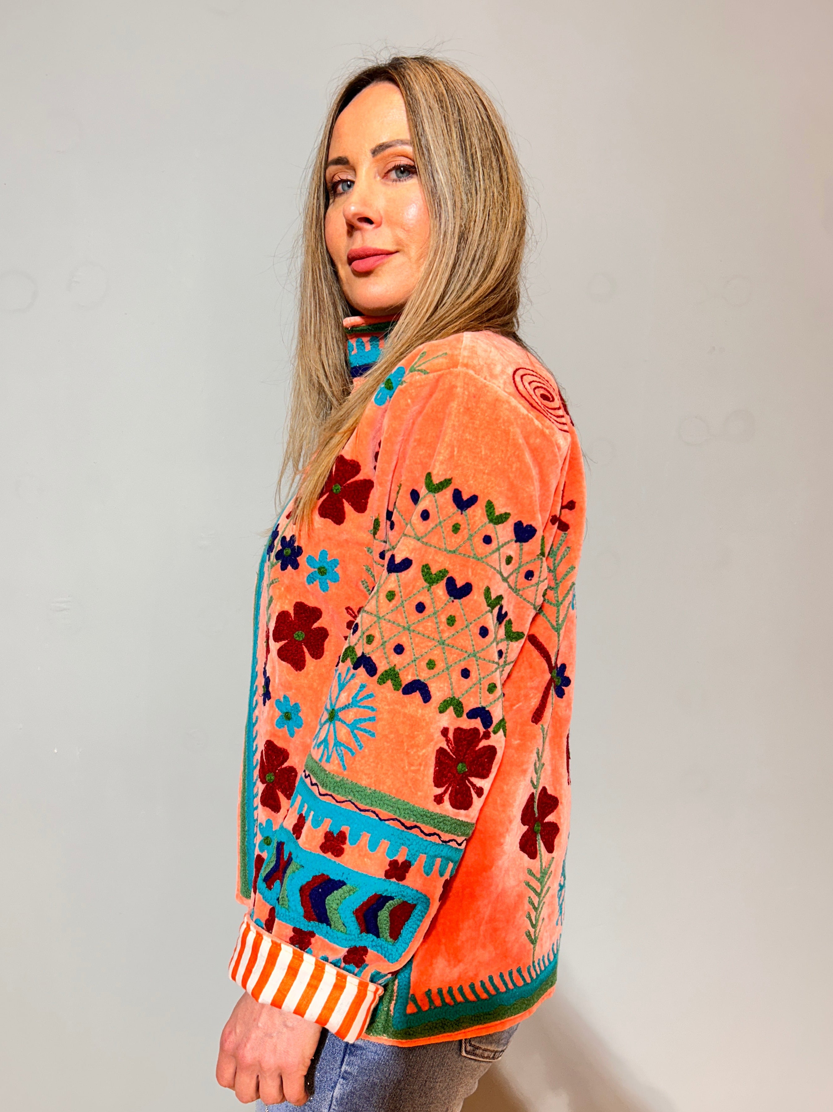 Suzani Hand-Embroidered Velvet Jacket – Coral Daisy & Teal