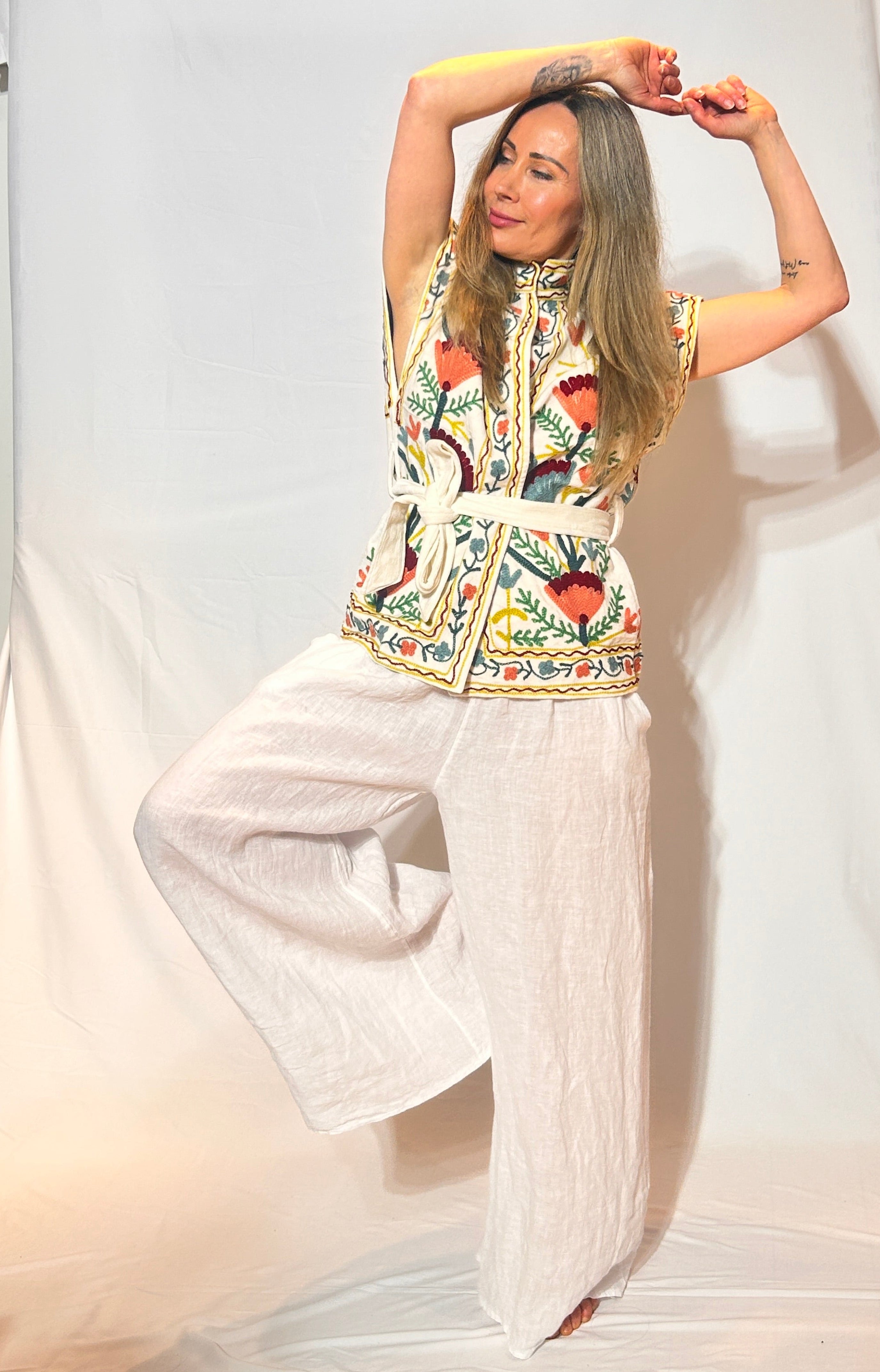 Suzani Hand-Embroidered Vest – Ivory Pomegranate Garden