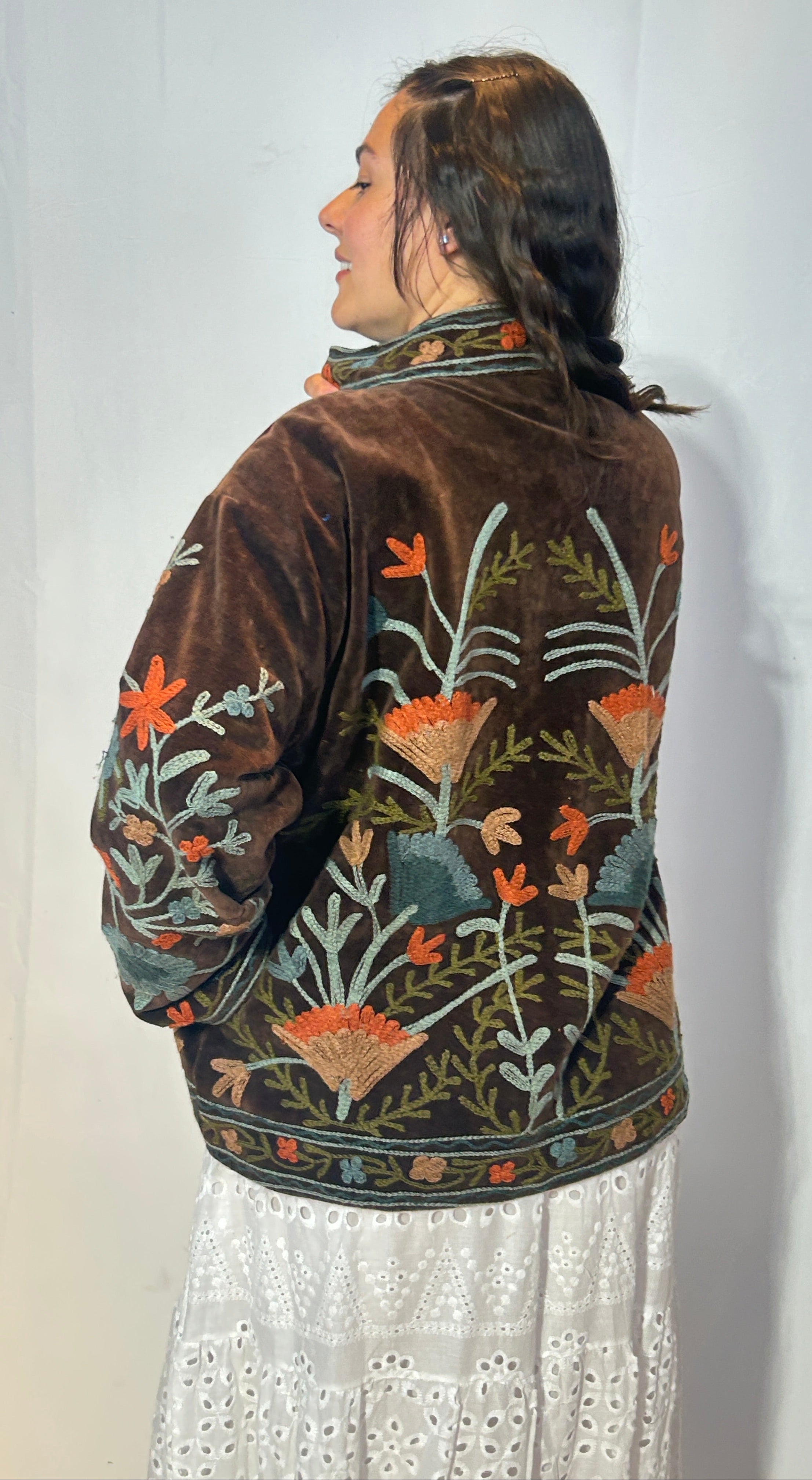 Suzani Hand-Embroidered Velvet Jacket – Espresso Wild Meadow