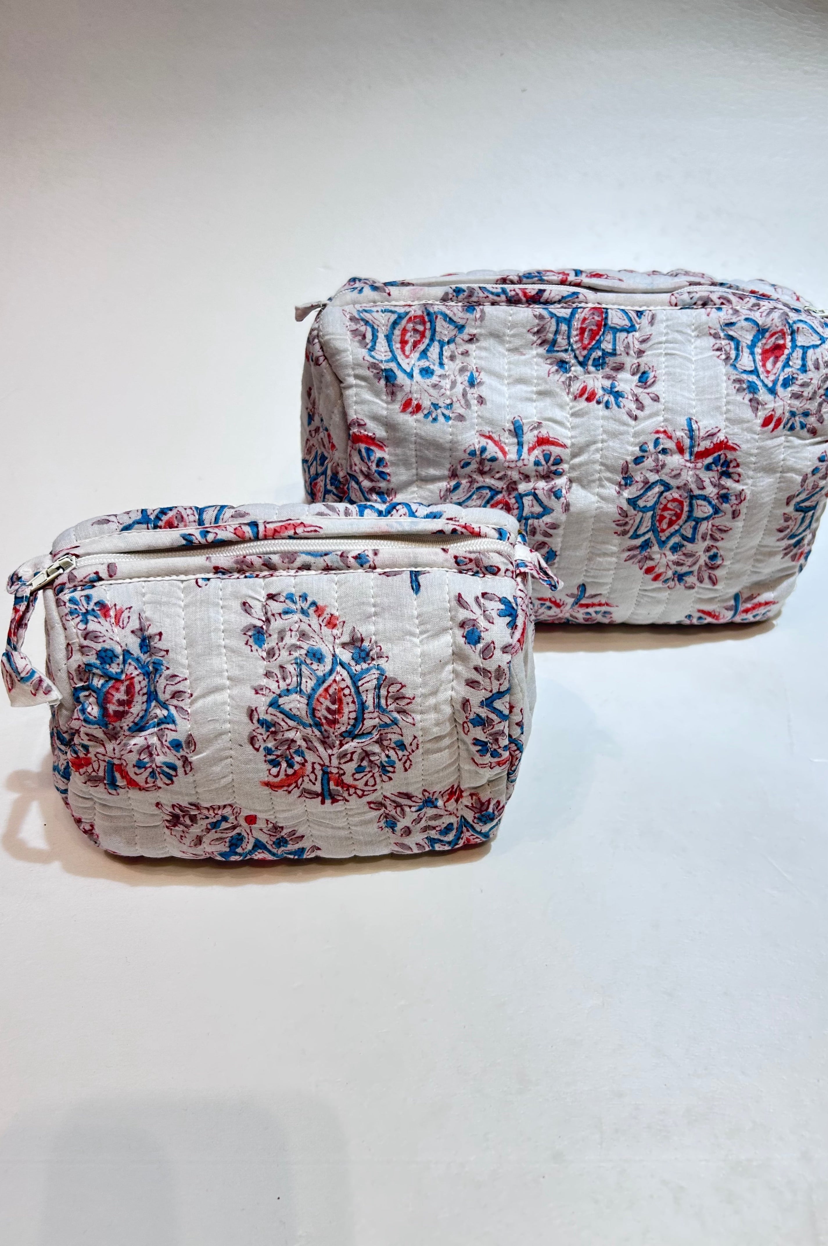 Ivory Bloom Quilted Zip Bag Set