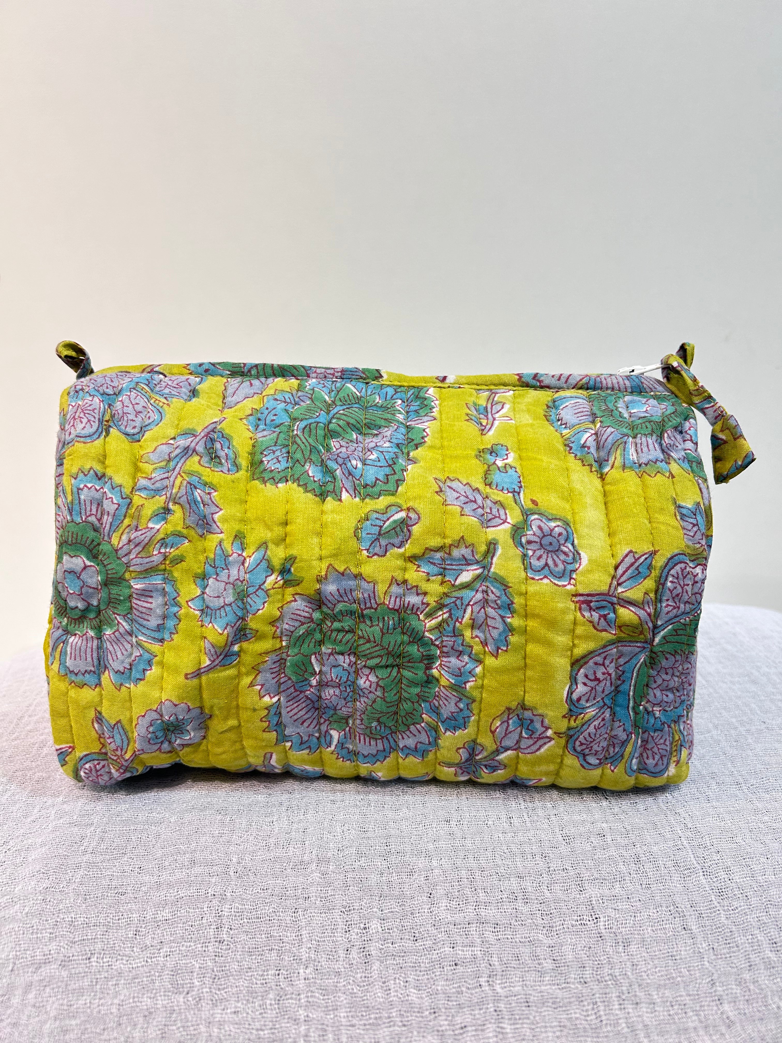 Sun Meadow Quilted Zip Bag
