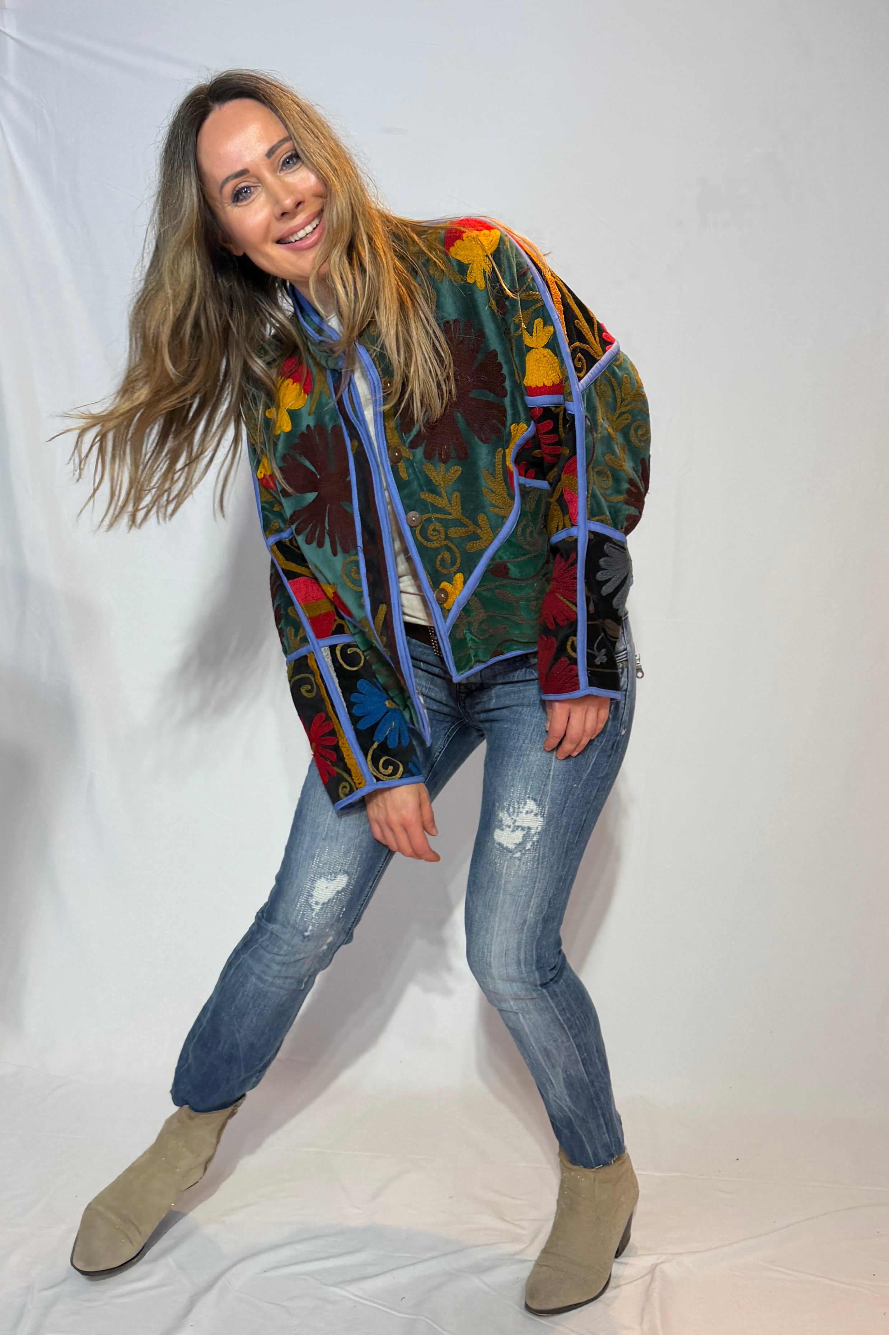 Suzani Hand-Embroidered Velvet Jacket – Teal Garden & Blue Bloom