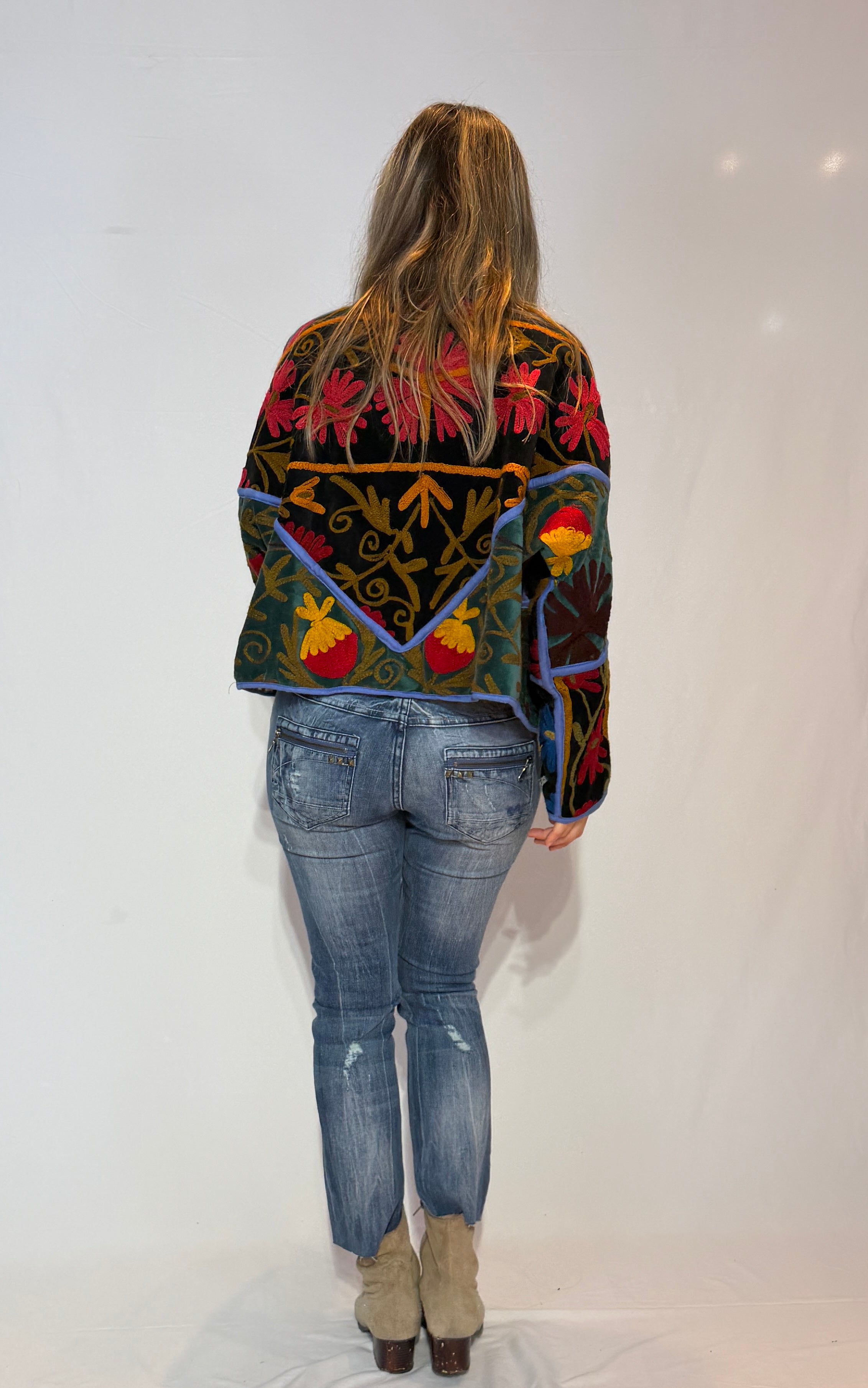 Suzani Hand-Embroidered Velvet Jacket – Teal Garden & Blue Bloom