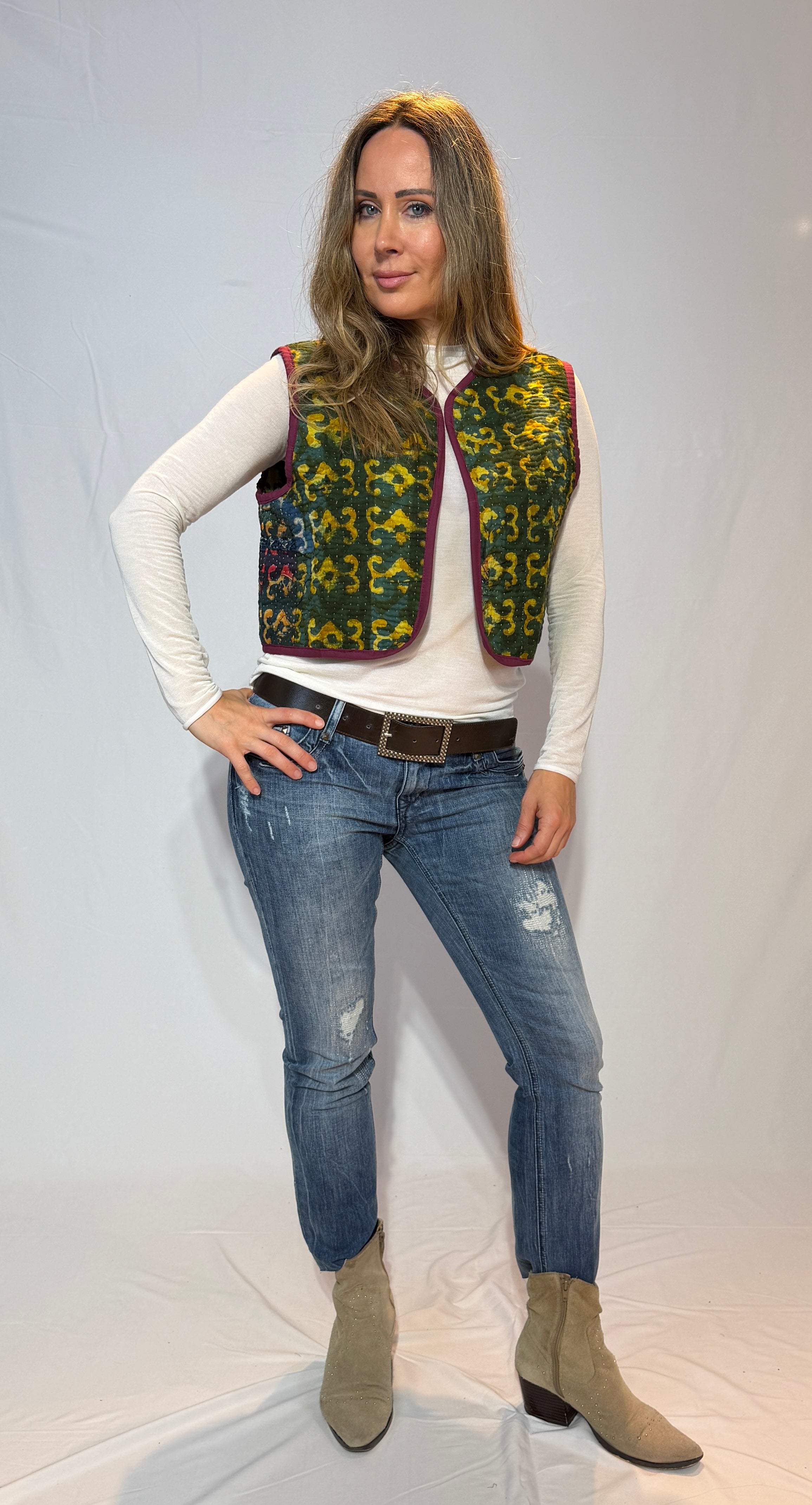 Handmade Kantha Quilt Vest – Forest Green & Golden Scroll