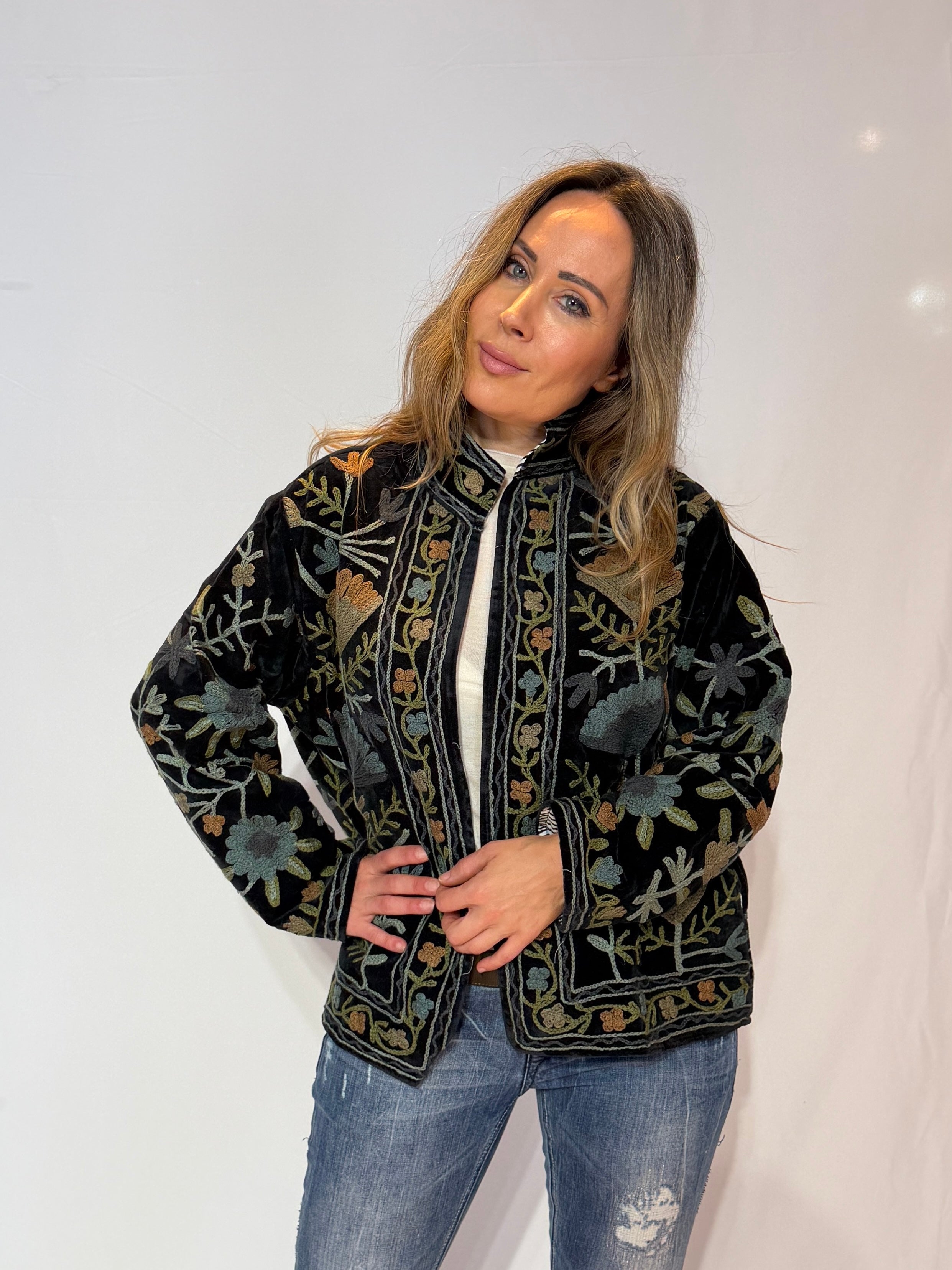 Hand-Embroidered Suzani Jacket – Midnight Black & Sage Wildflower