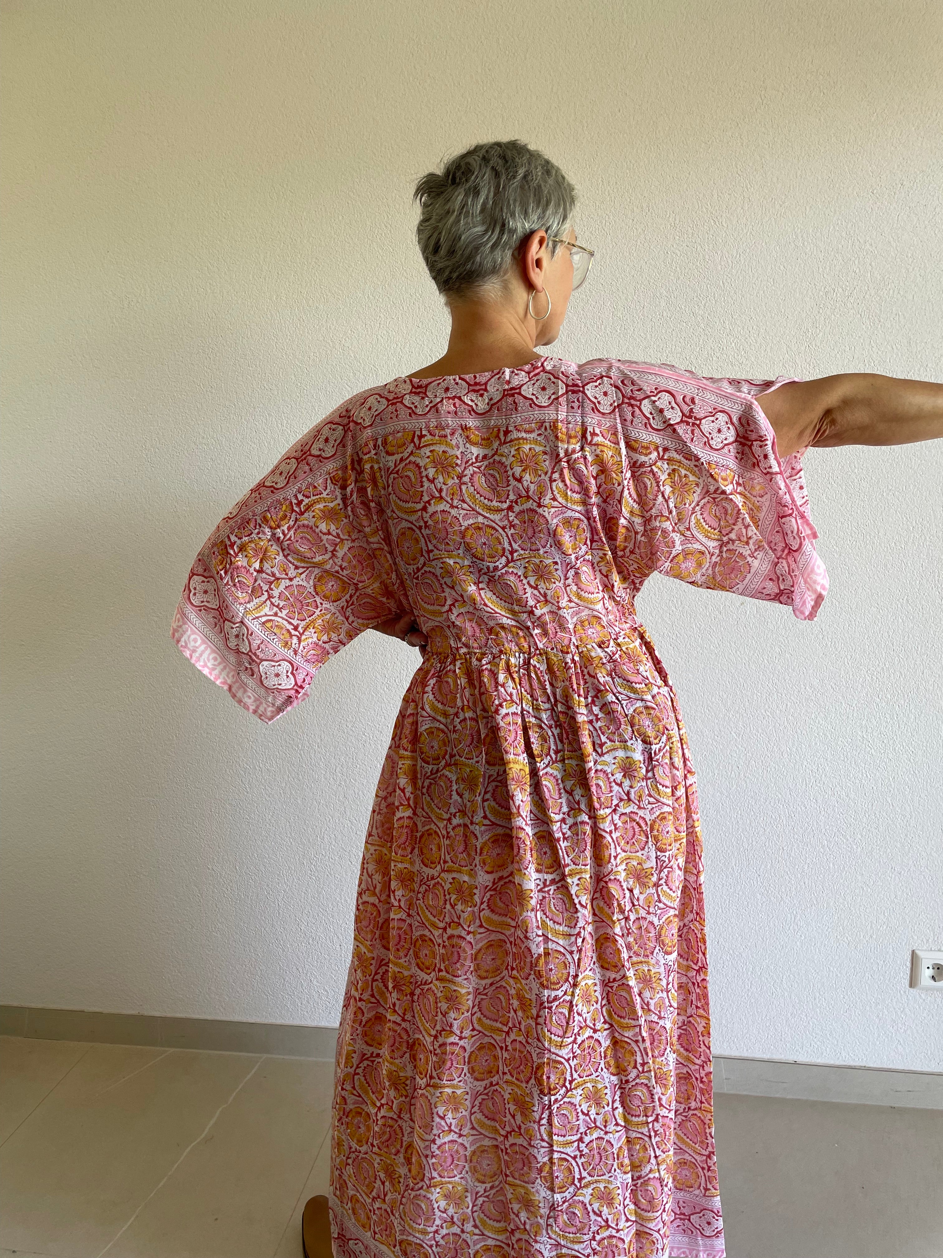 Rose Dawn Kaftan mit Handblockdruck
