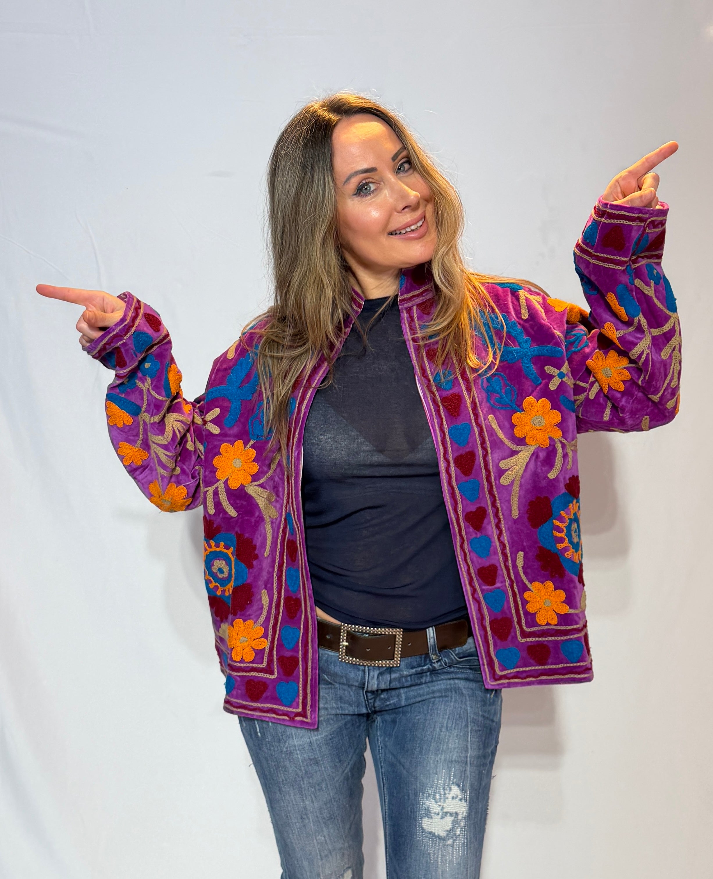 Hand-Embroidered Suzani Jacket – Orchid Purple Heart & Golden Bloom