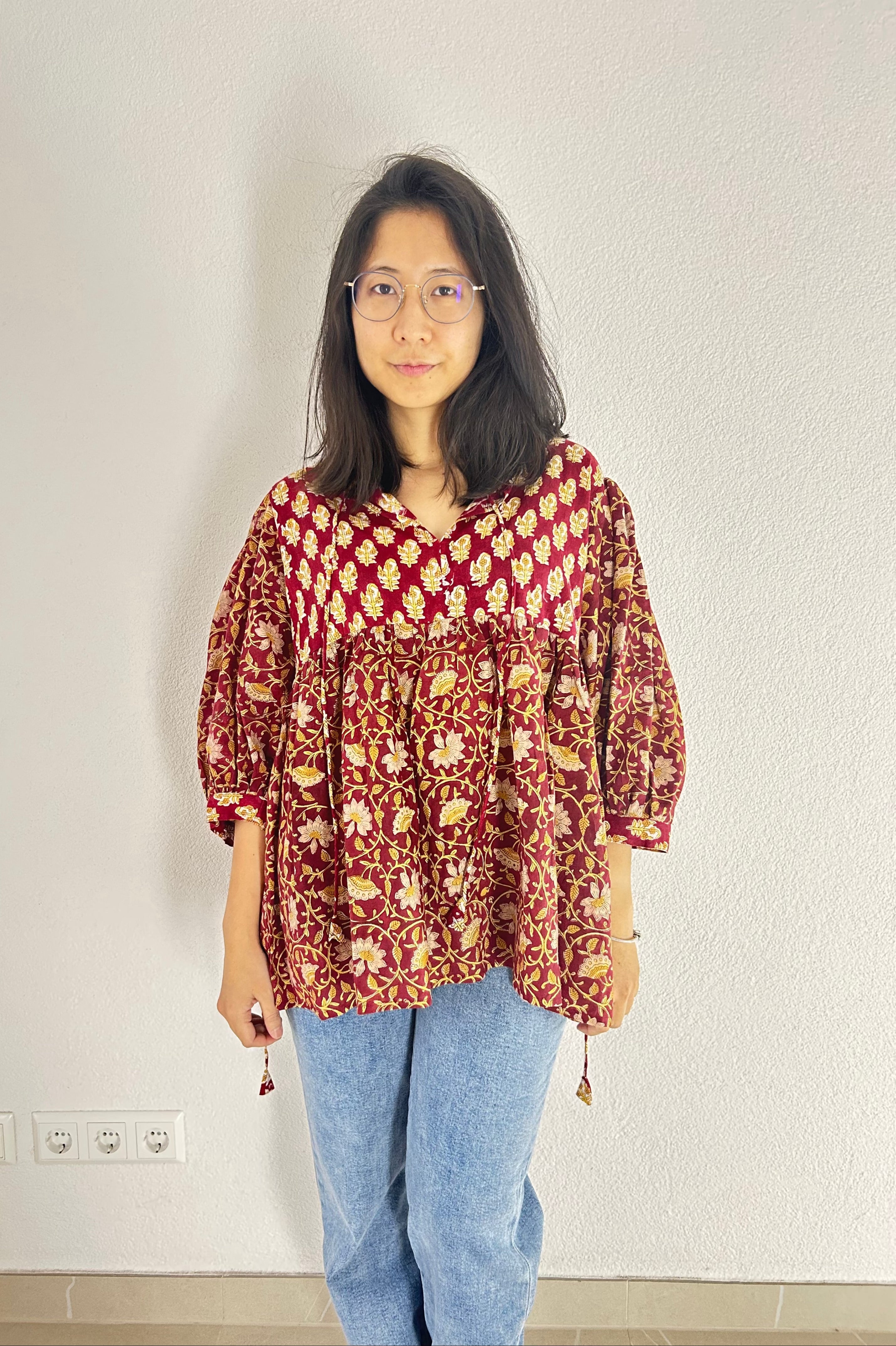 Ruby Garden Handgeblockte Bluse