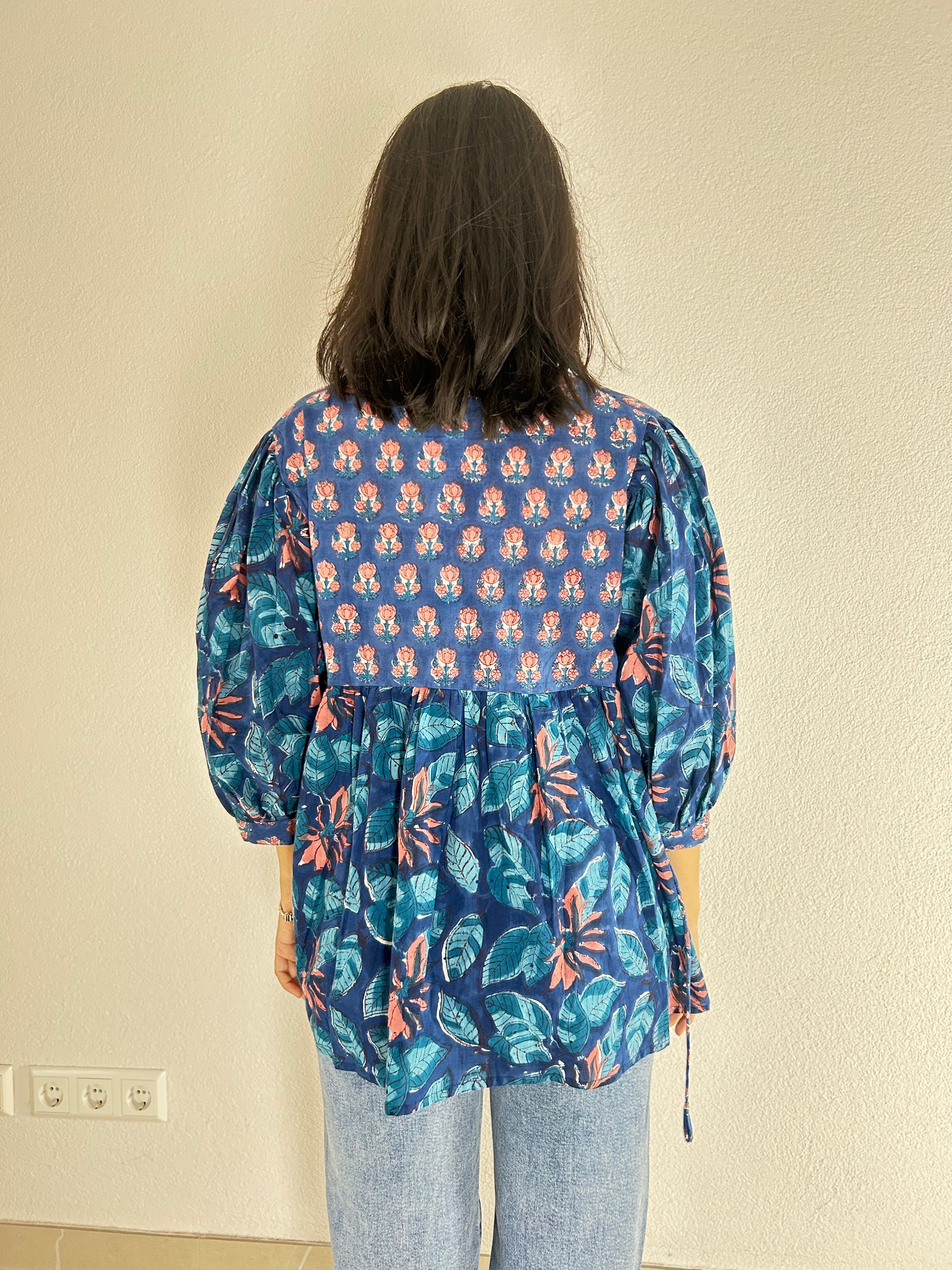 Blaue Farn-Handblockdruck-Bluse
