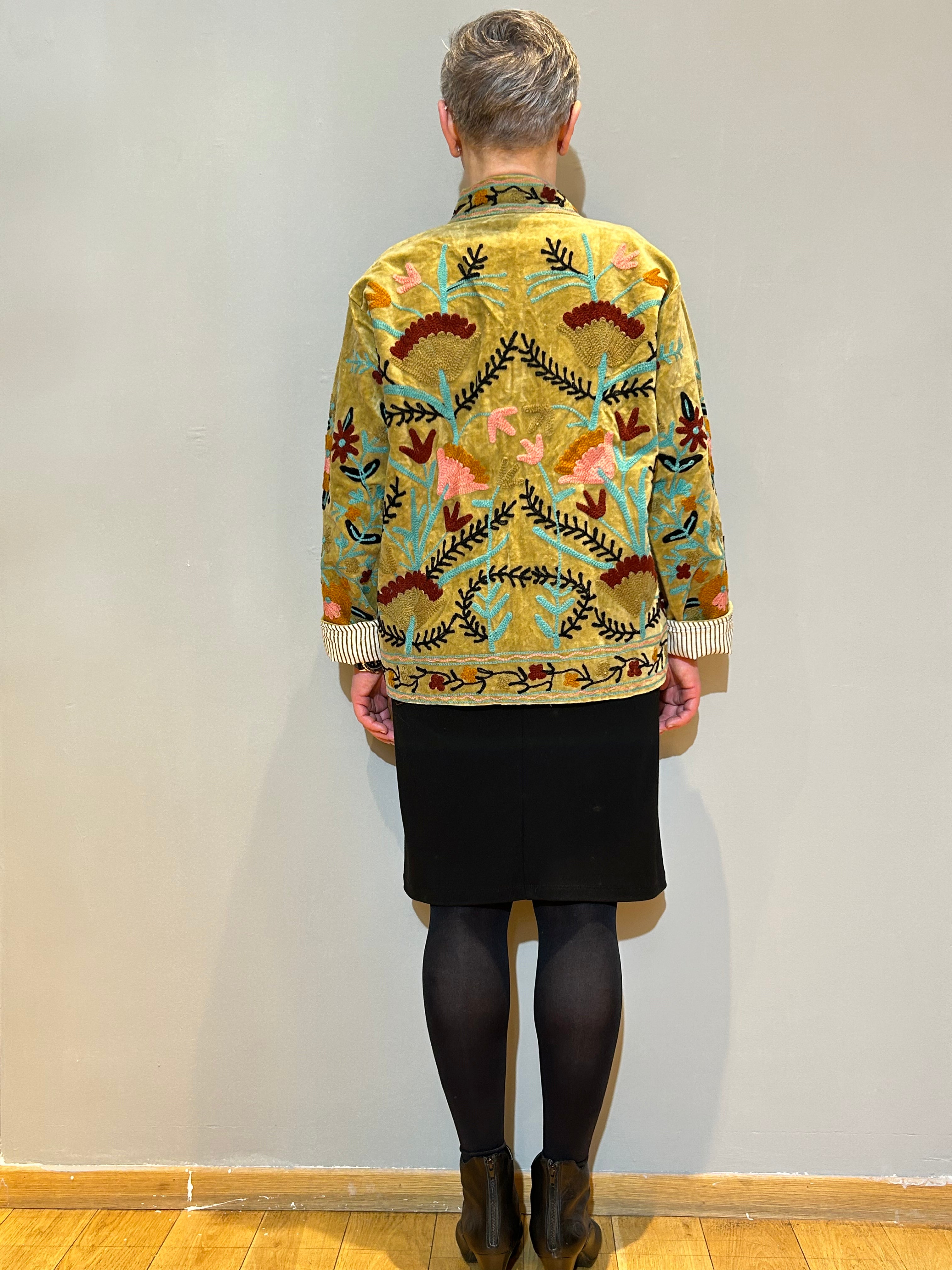 Sunlit Hand-Embroidered Velvet Suzani Jacket