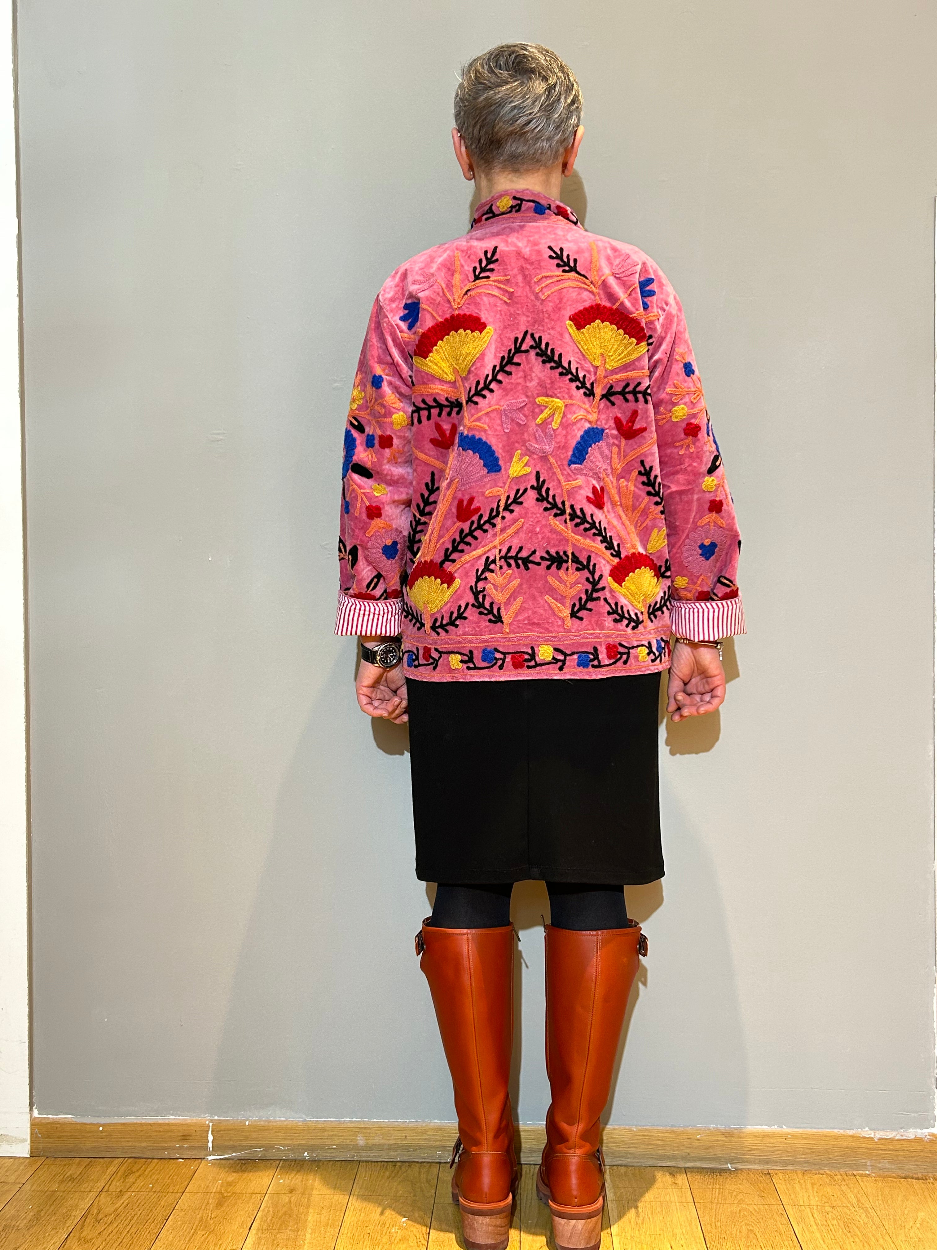 Rose Quartz Hand-Embroidered Velvet Suzani Jacket