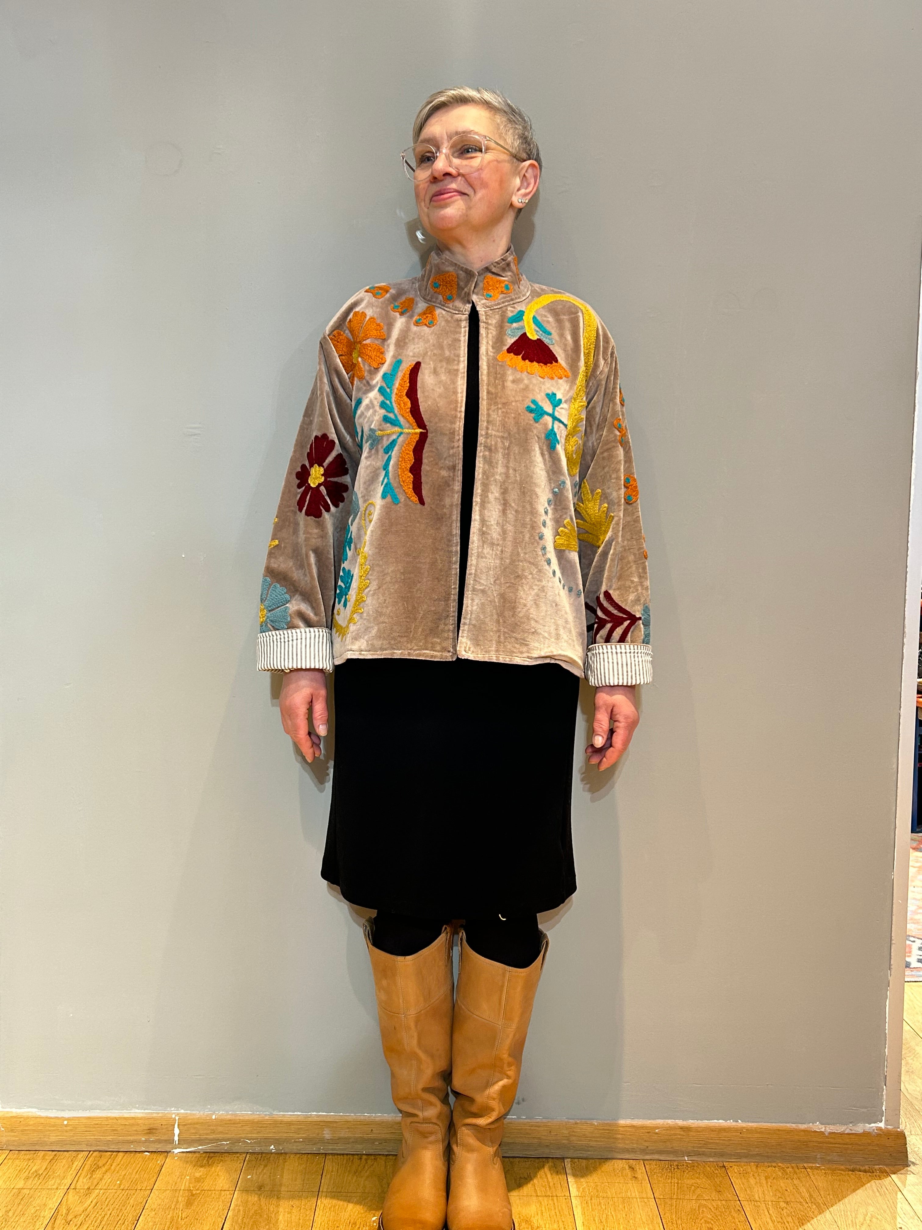 Velvet Suzani Hand-Embroidered Jacket - Sand