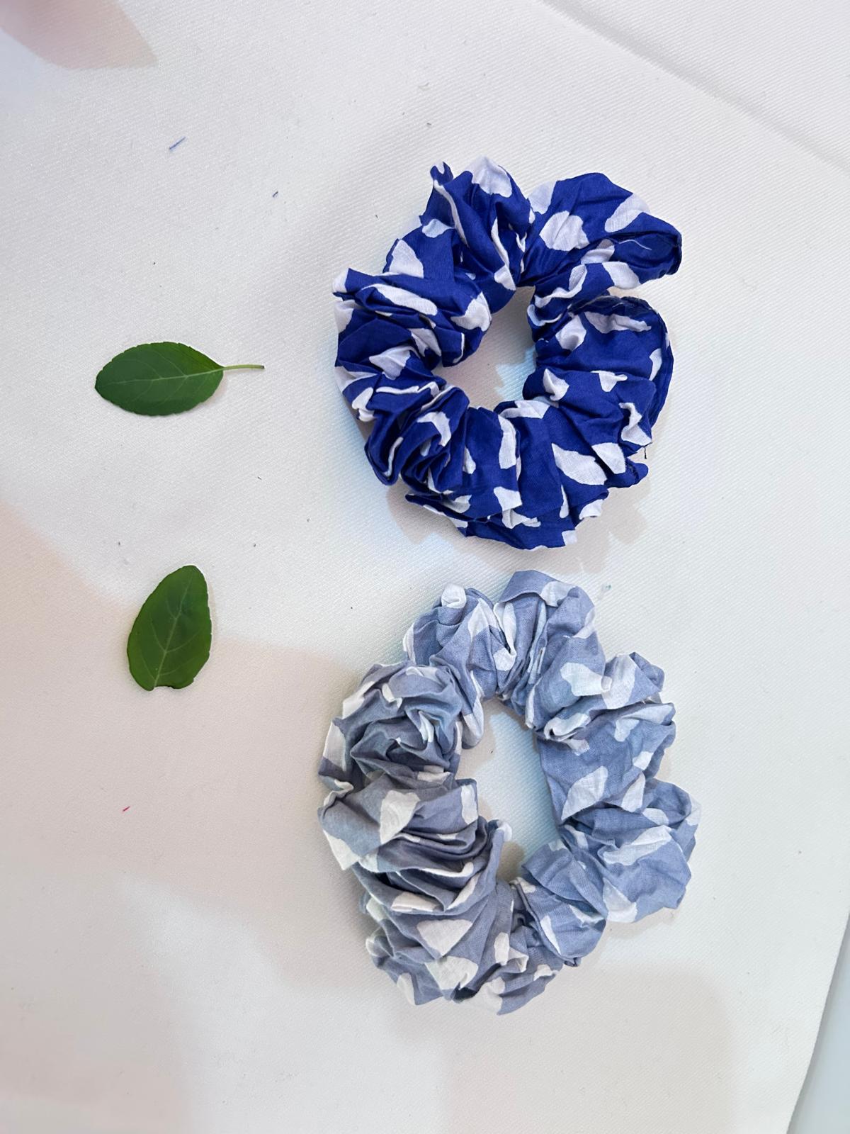 Sky Wave Block Printed Scrunchie Set