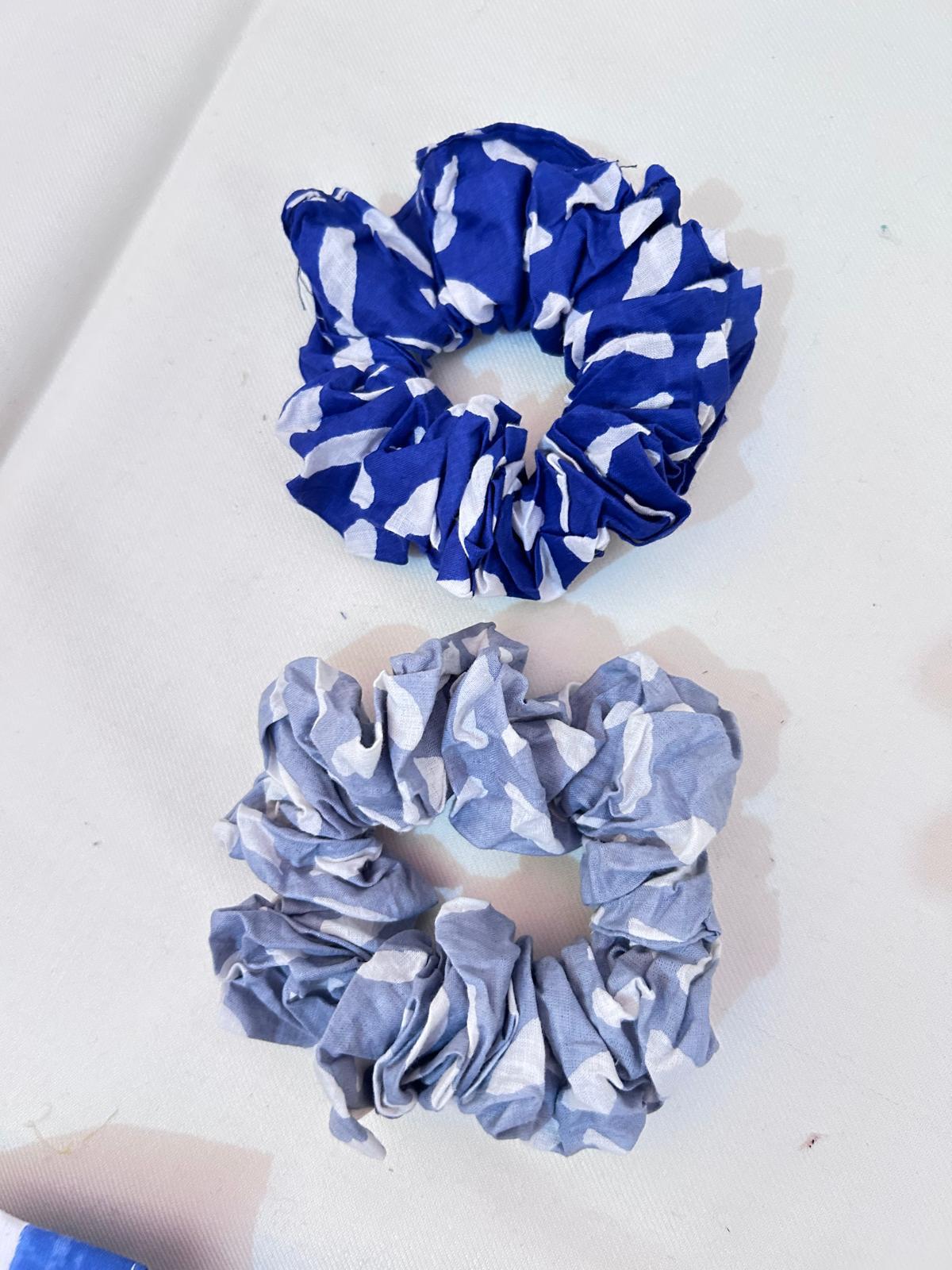 Sky Wave Block Printed Scrunchie Set